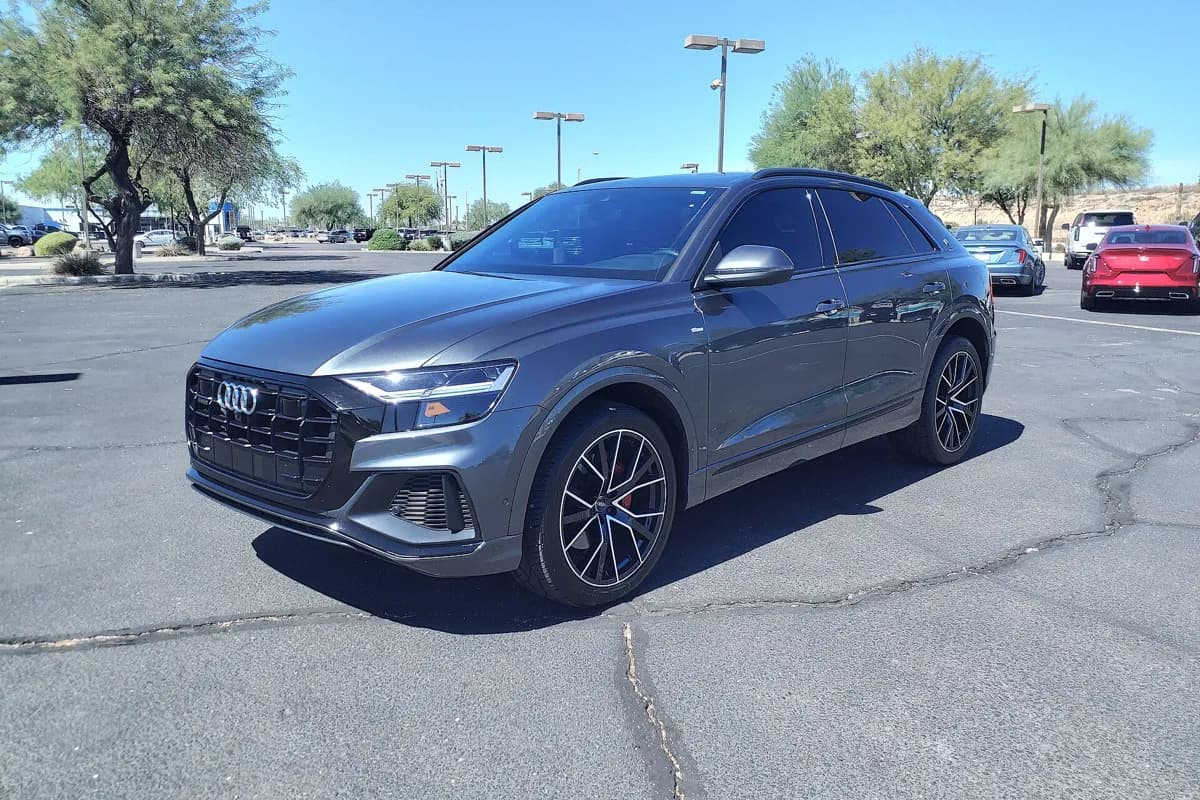 Audi Q8
