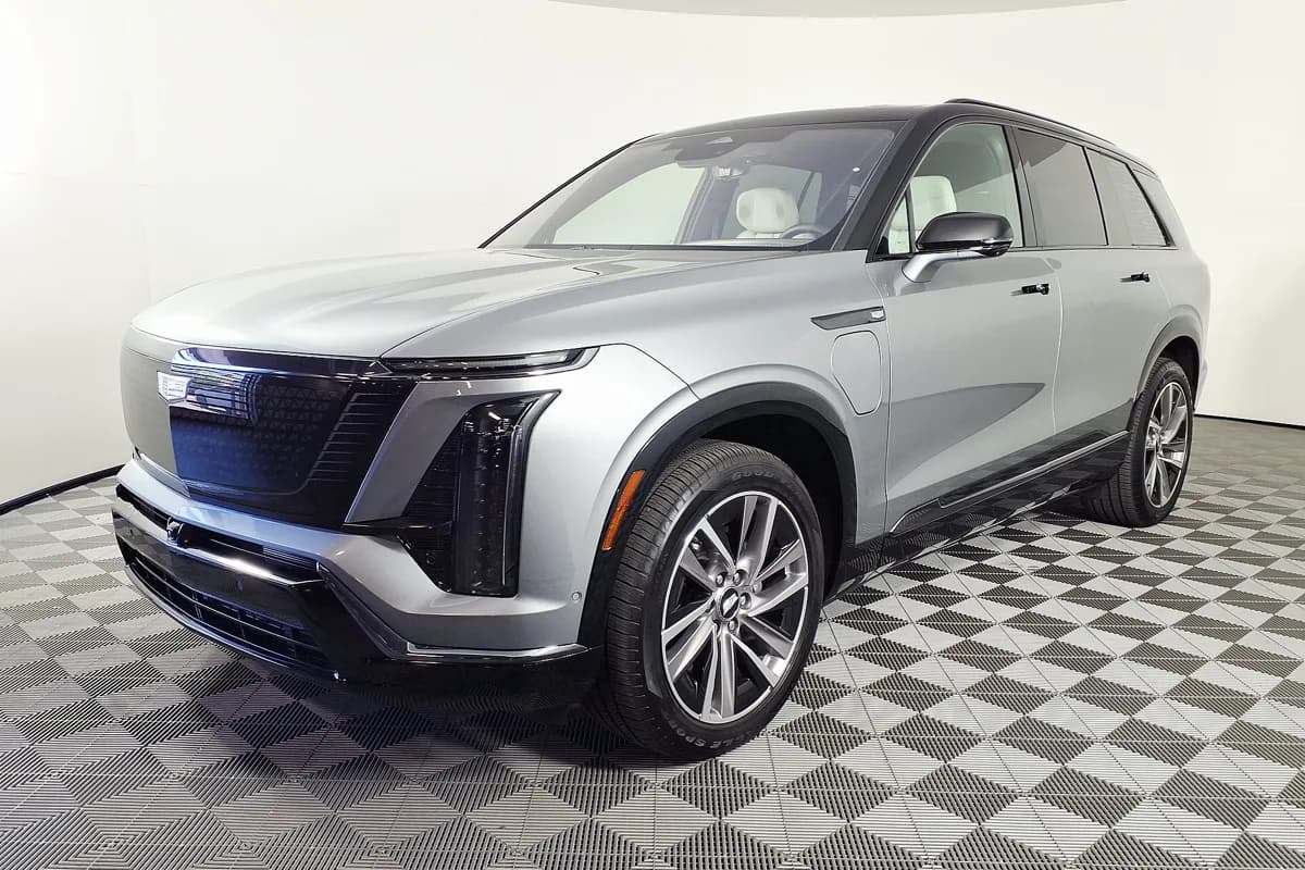 Cadillac VISTIQ