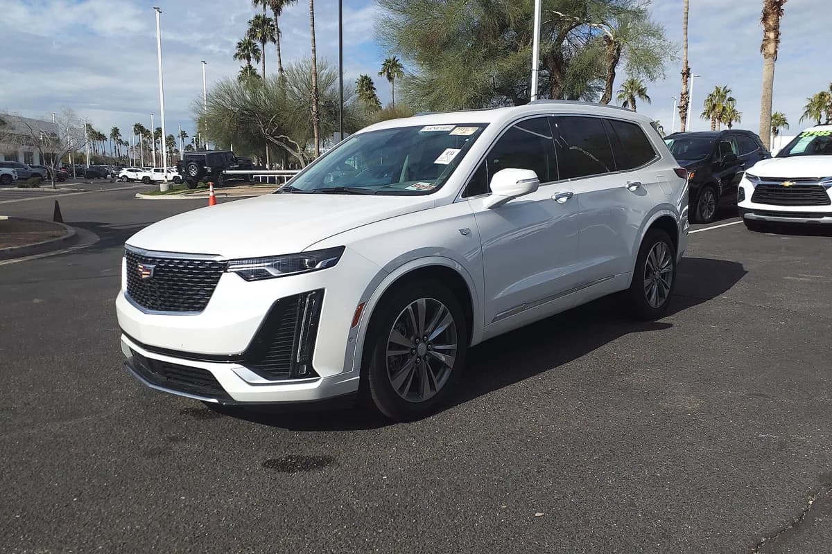 Cadillac XT6