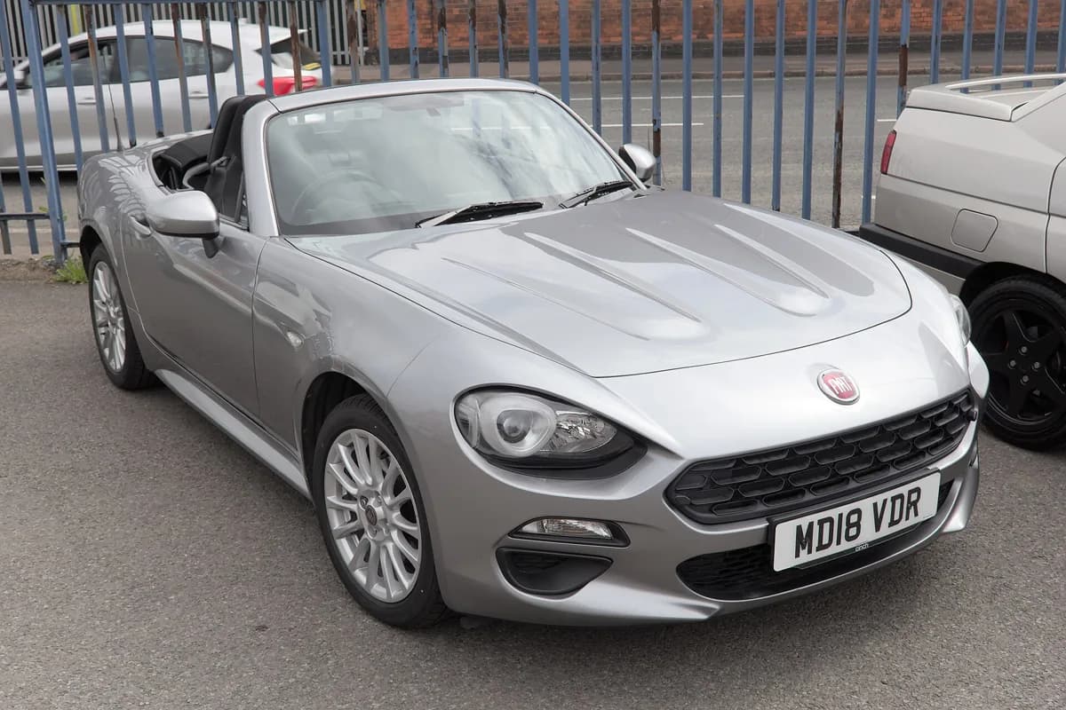 Fiat 124 Spider