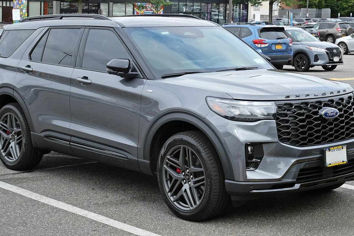 Ford Explorer