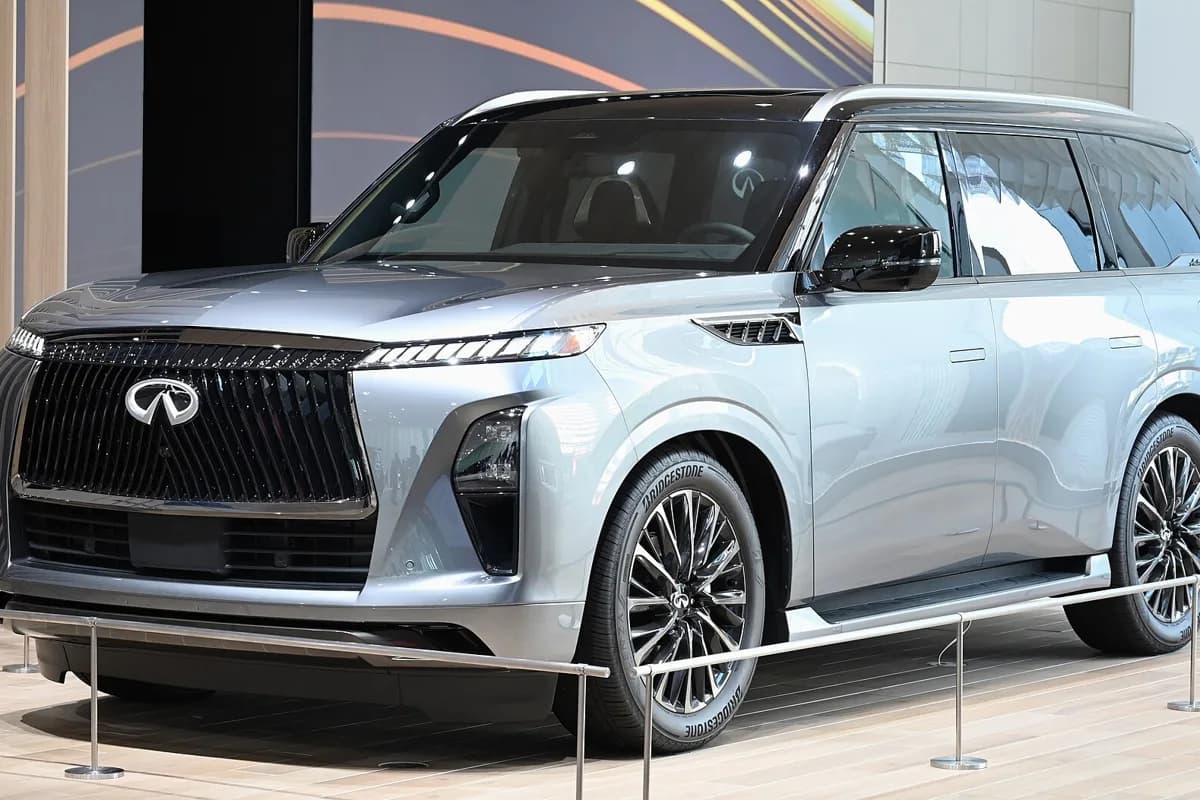 INFINITI QX80