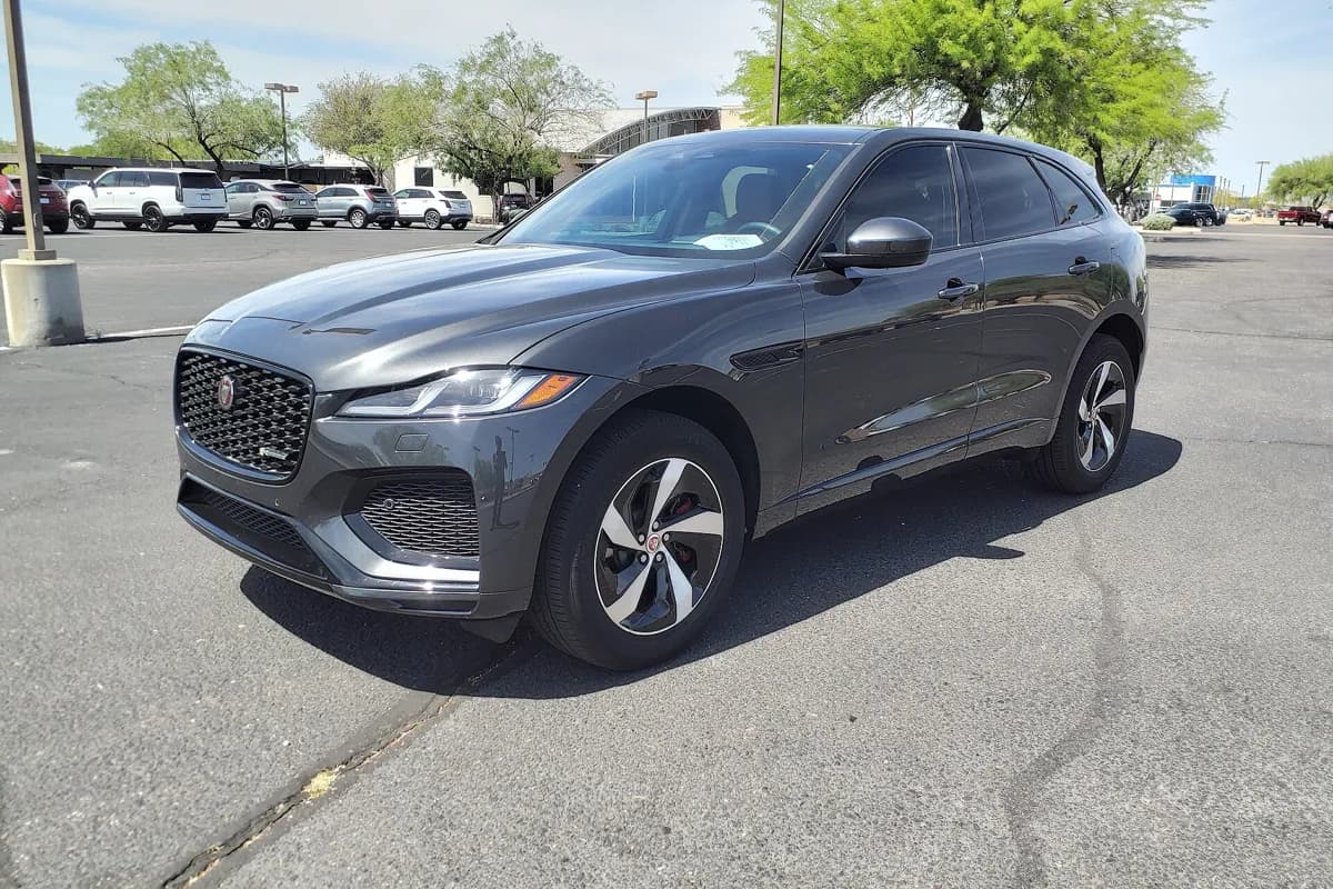 Jaguar F-PACE