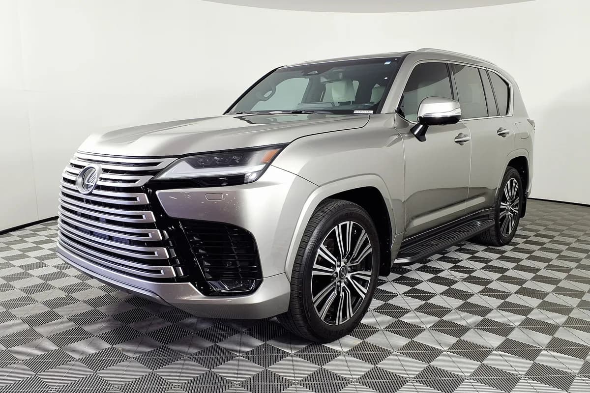 Lexus LX