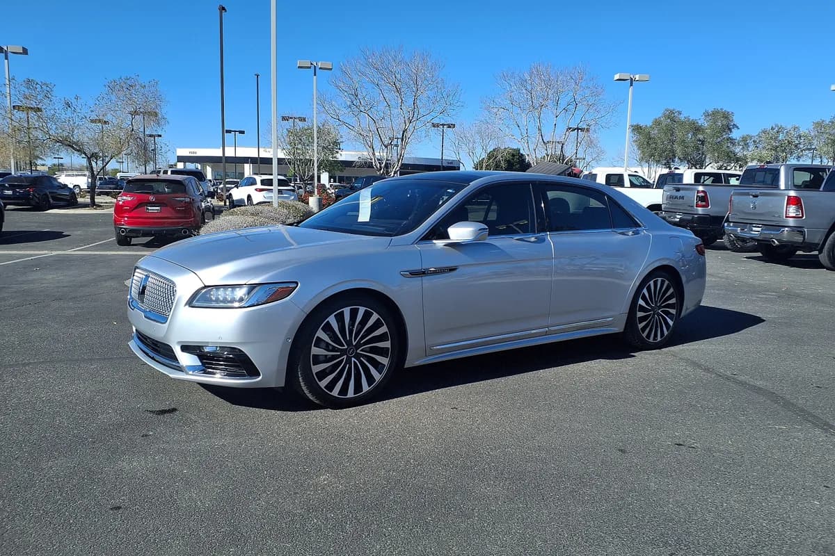 Lincoln Continental