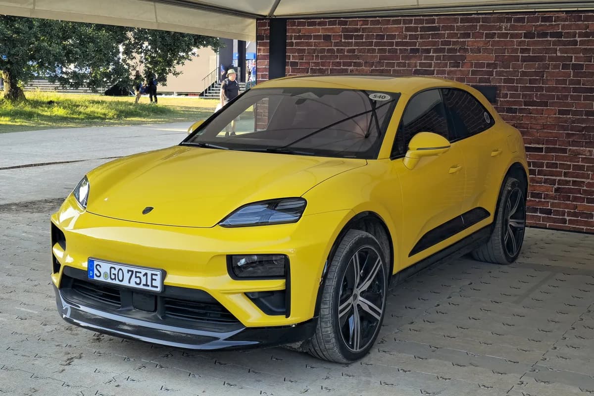 Porsche Macan Electric