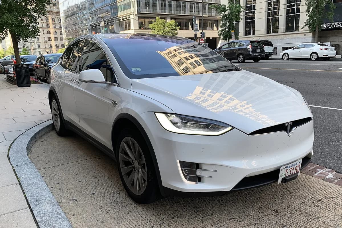Tesla Model X